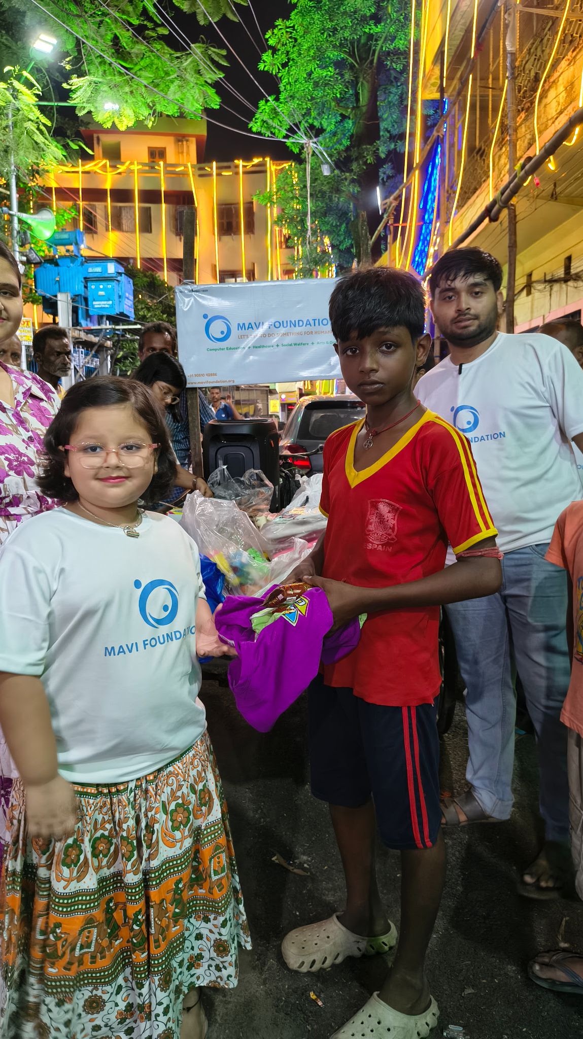 MAVI Foundation — Cloth & Food Distribution, Durga Puja 2025 (photo 6 of 10)