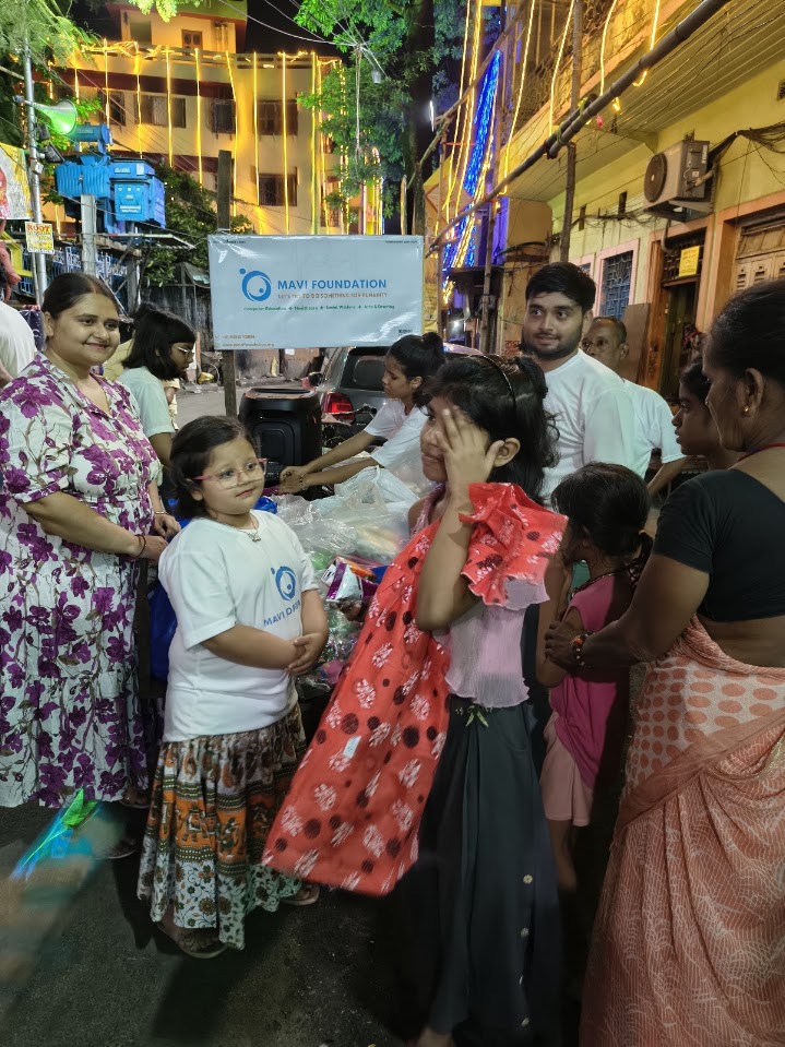 MAVI Foundation — Cloth & Food Distribution, Durga Puja 2025 (photo 7 of 10)