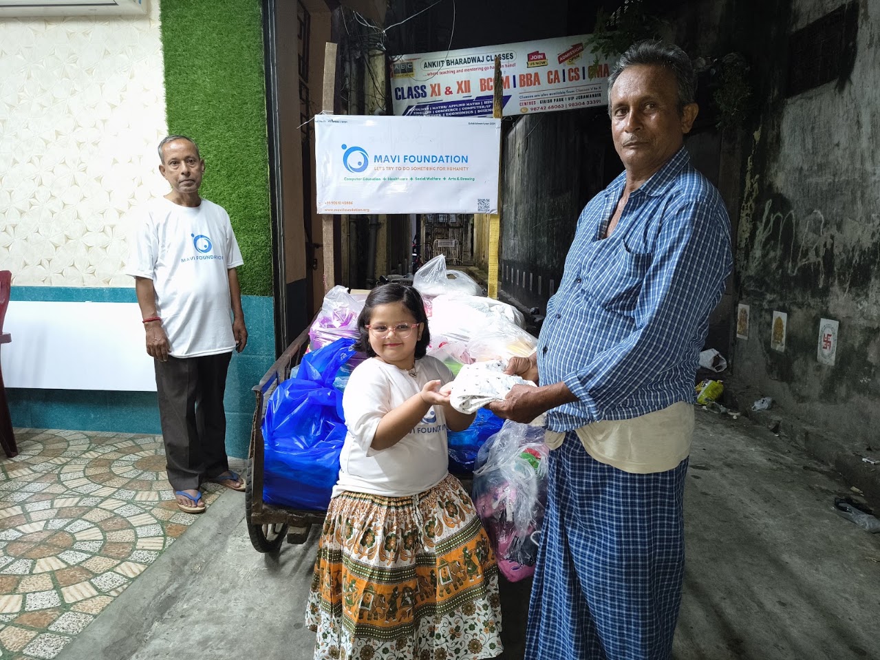 MAVI Foundation — Cloth & Food Distribution, Durga Puja 2025 (photo 8 of 10)