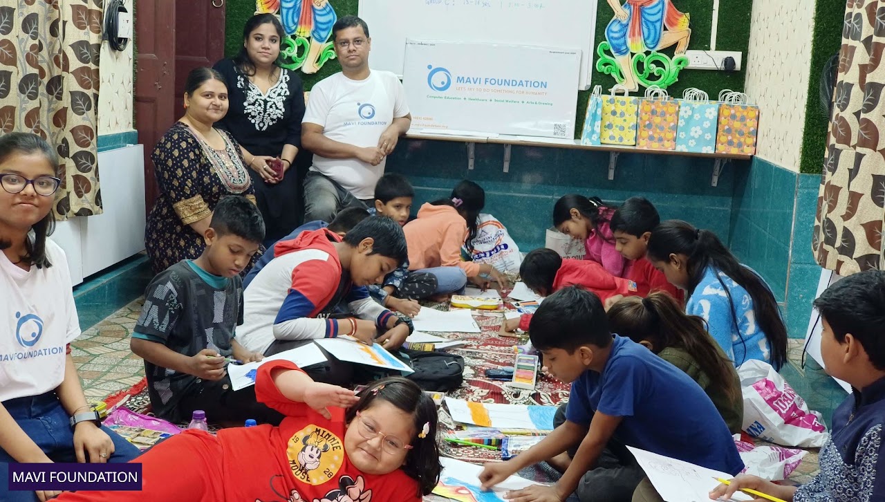 MAVI Foundation — Sit & Draw Day, 2026 (photo 6 of 6)